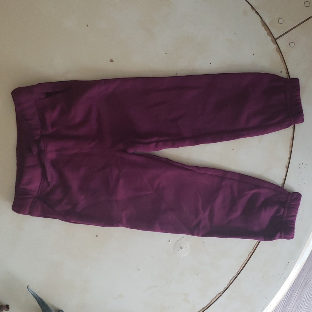 3T sweatpants